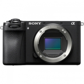 Sony A6700 System Camera + 16–50mm Lens