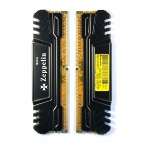Kit Memorie Xtra Zeppelin ZE-DDR4-32G3200-RD-KIT, 32GB, DDR4-3200 MHz, CL 18, Dual Channel