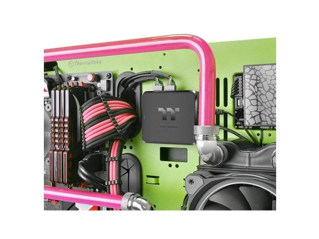 Hub USB intern Thermaltake H200