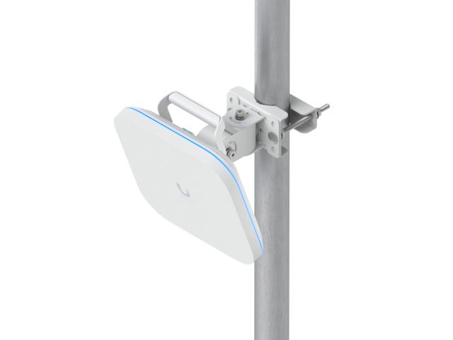 Access Pont Ubiquiti  E7 Campus, White