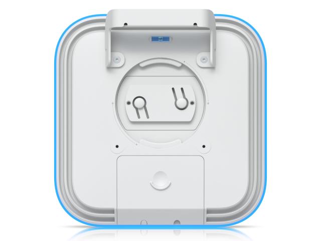 Access Pont Ubiquiti  E7 Campus, White